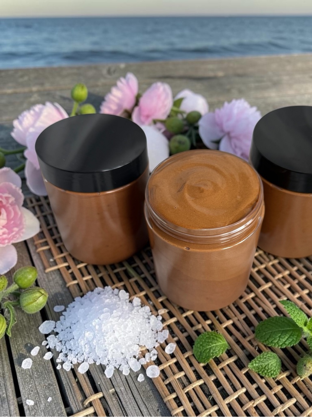 Luxe Tanning Turmeric Bronzing Lotion Shea & Cocoa Butter Orchid & Vine